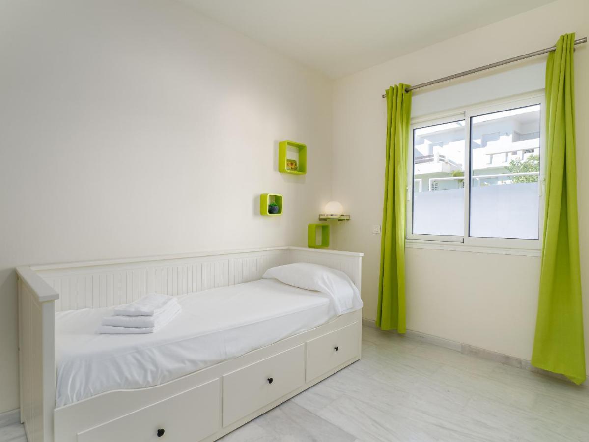 2051-New 3 Bedrooms On Golf Estepona Exterior foto